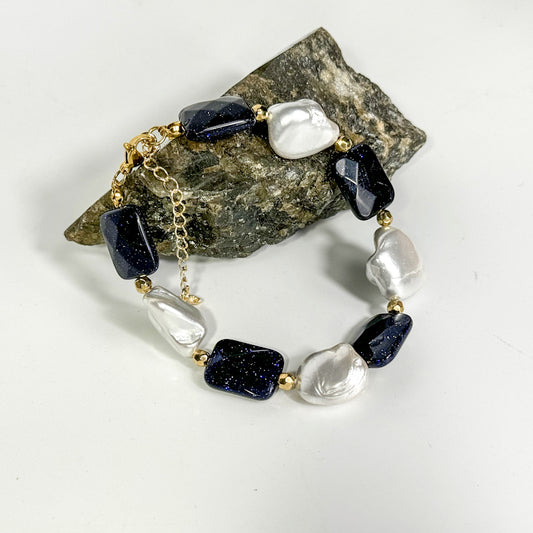 Perlen-Blaufluss Armband