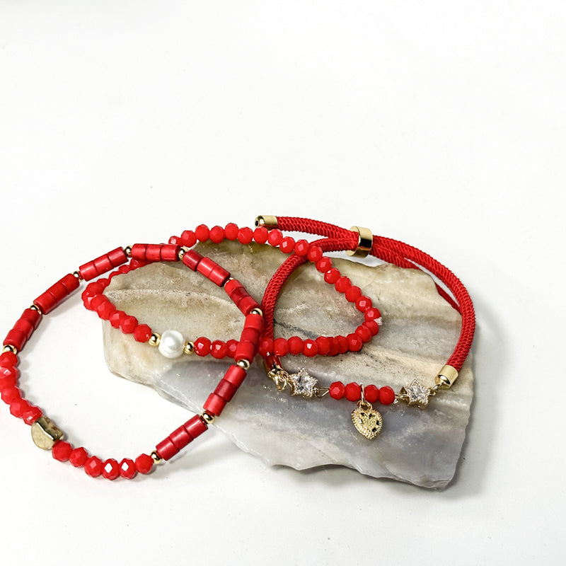 Rotes Armband-Set